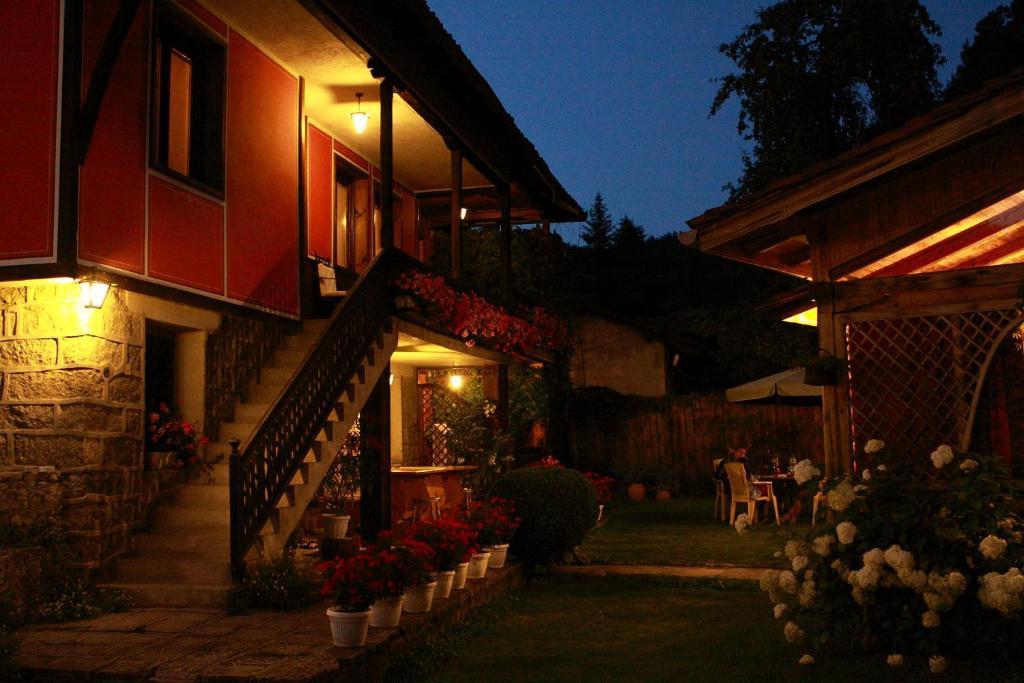 Guest House Astra Koprivshtitsa Exterior photo
